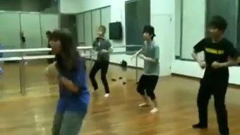 热身律动成人户外视频