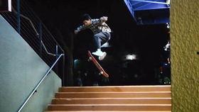 无动力滑板成人教学视频,轻松入门，掌握滑板技巧